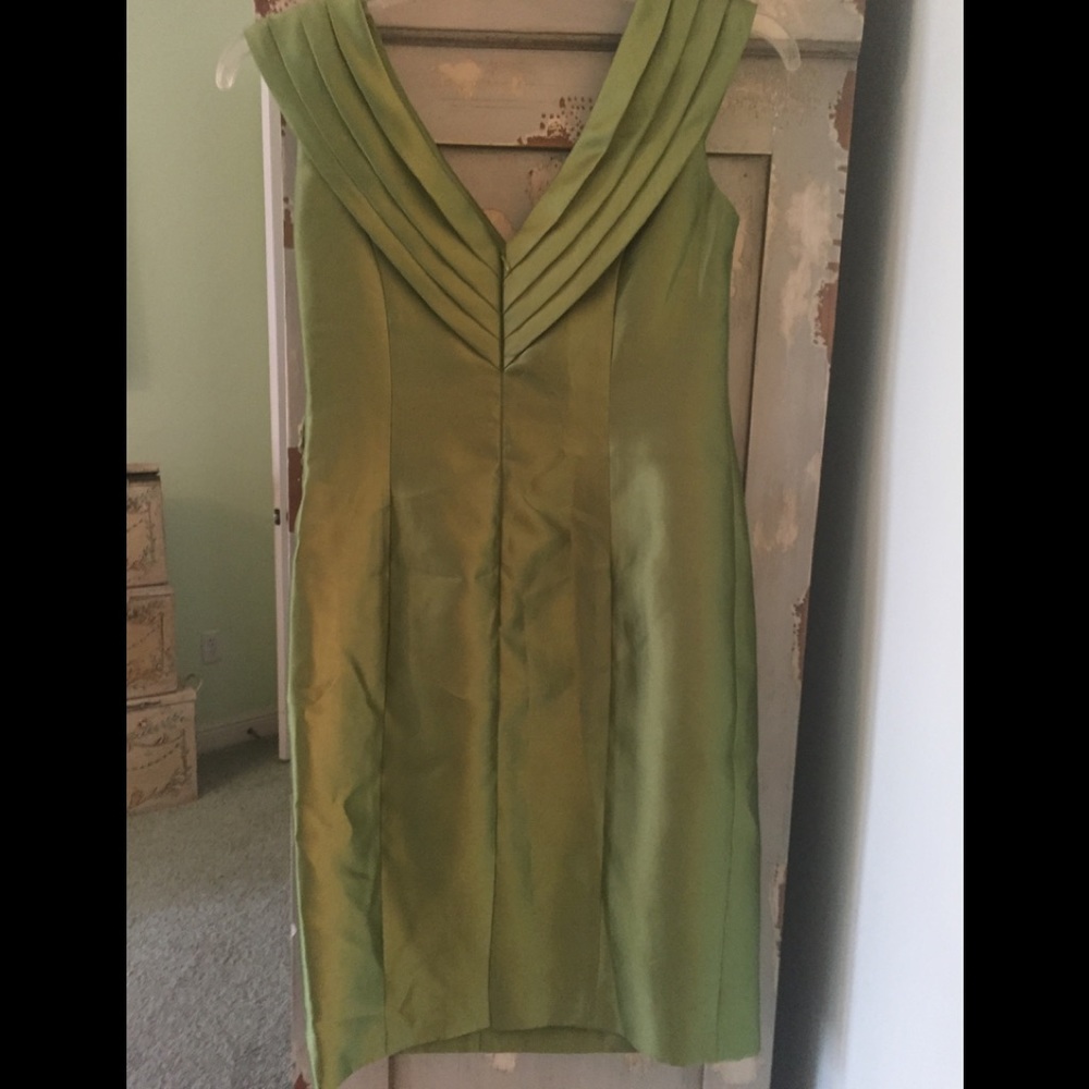 Dress/Patra - Picture 6 of 7